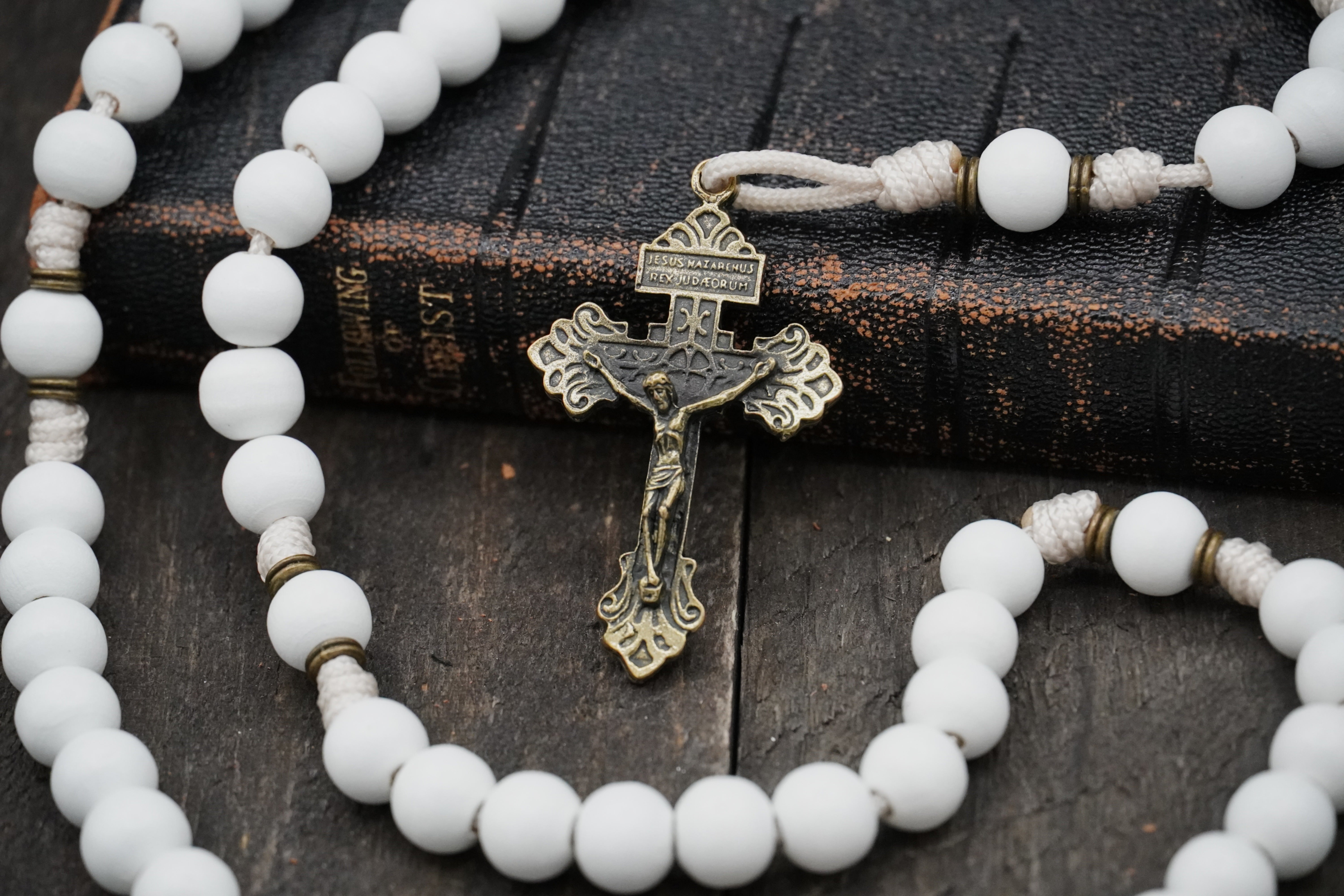 Heavenly Grace Women's Catholic Rosary | Runewood Rosary Co.