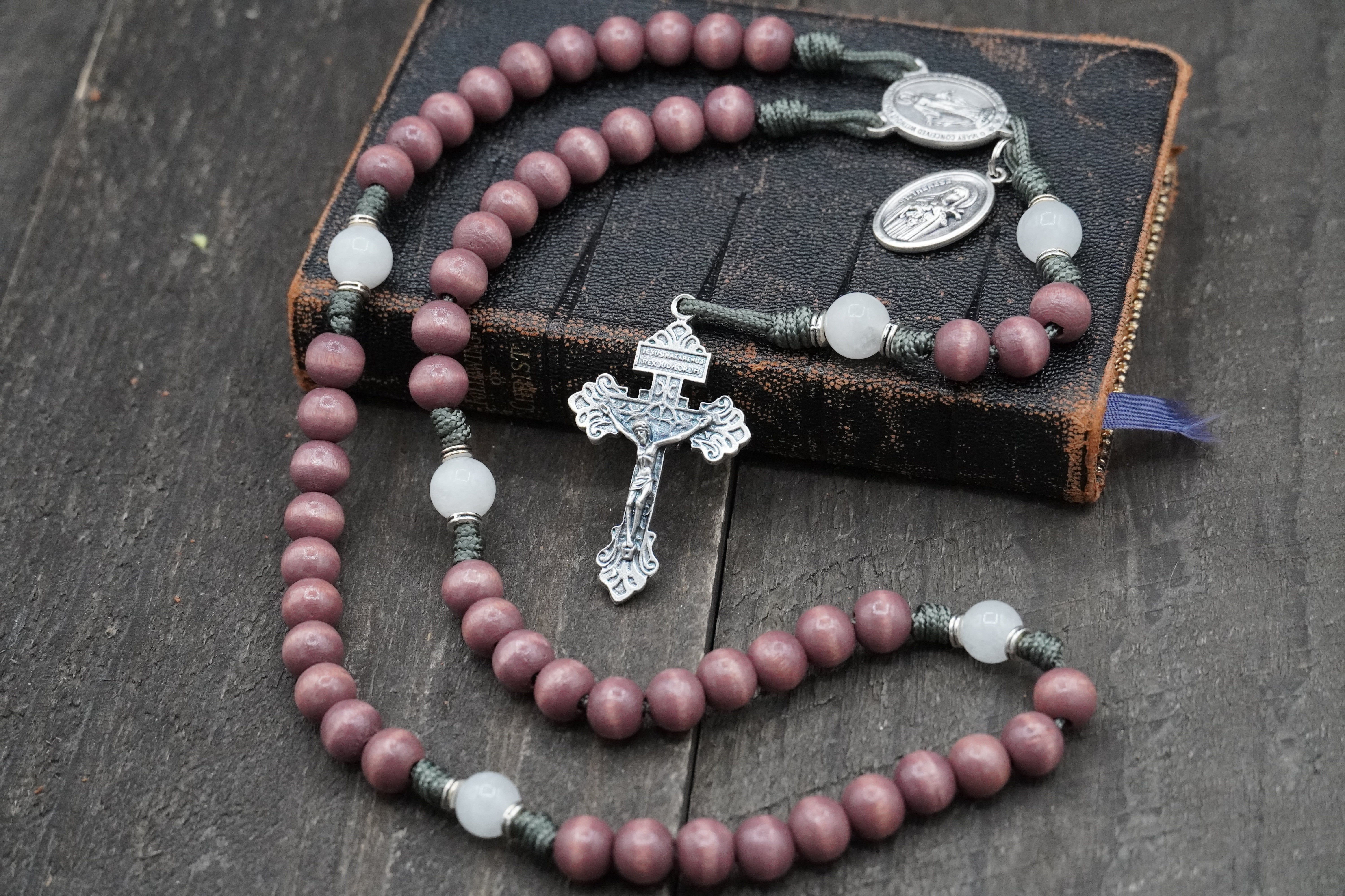St. Thérèse of Lisieux - Shower of Roses - Rosary – Runewood